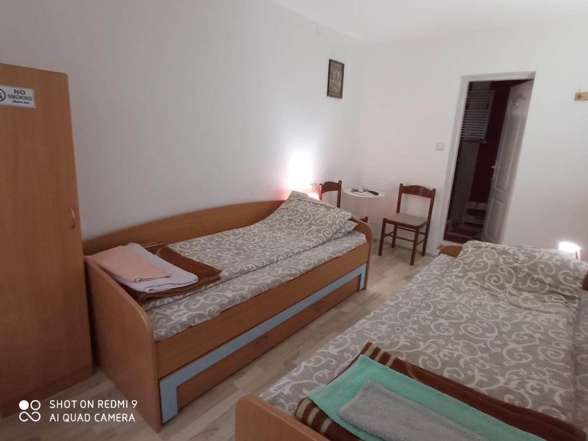 Guest House Vila Banjica Pirot Luaran gambar
