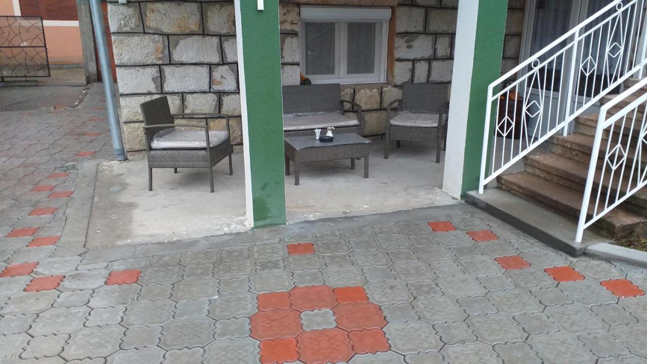 Guest House Vila Banjica Pirot Luaran gambar
