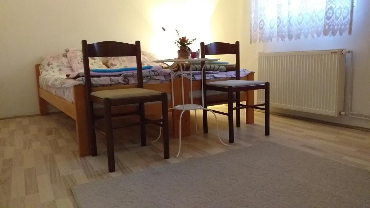 Guest House Vila Banjica Pirot Luaran gambar